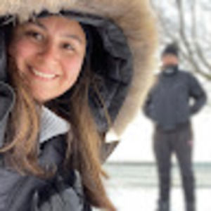 Meet your Posher, Valeria paz